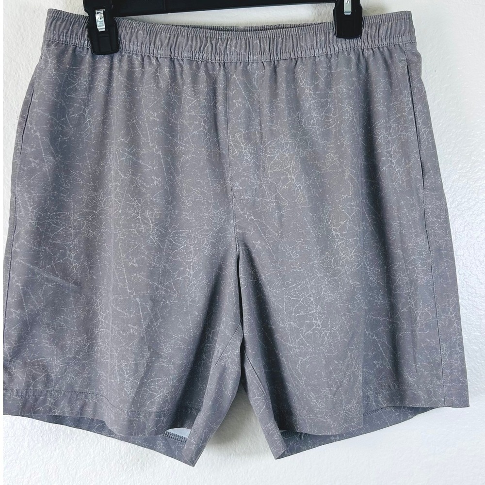 Chubbies Mens Grey Marble Print 7 Inch Inseam Lined Performance Shorts Large